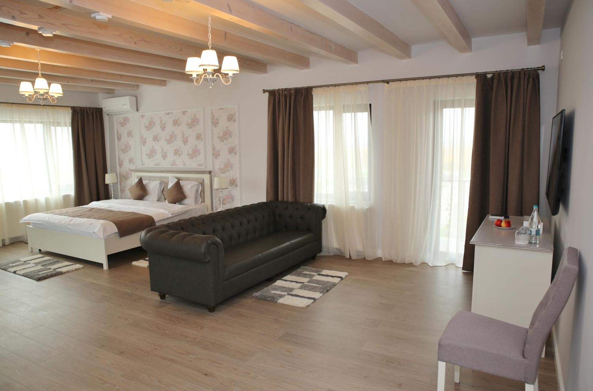 Domeniile Panciu Winery & Hotel 3*